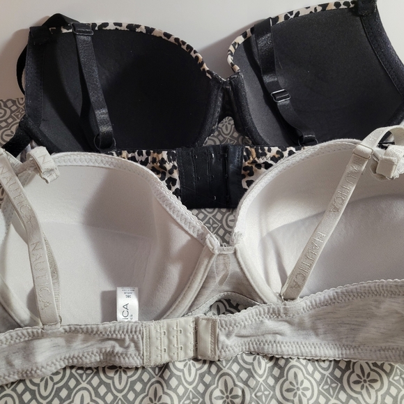 Nautica T-Shirt Bra and 1 Leopard Print Bra (brand unknown) 38C Day & Night! - Picture 2 of 4